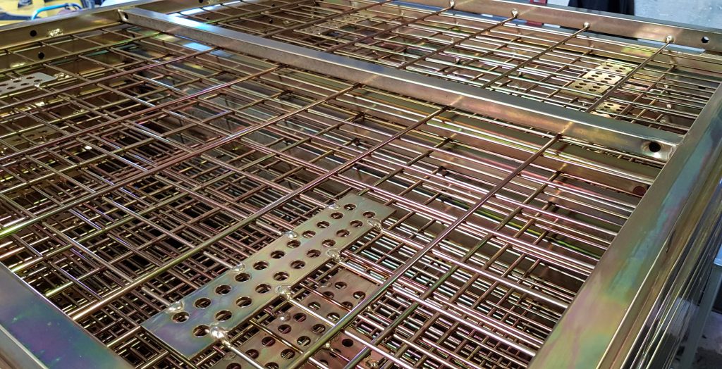 Contenedores de Vino y Maquinaria